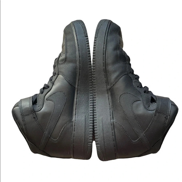 Men's Air Force 1 Mid 07 Black 315123-009 size 10 - Picture 6 of 16